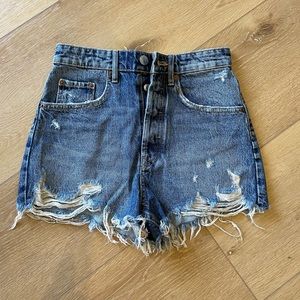 Zara Denim Shorts. New Without Tags.